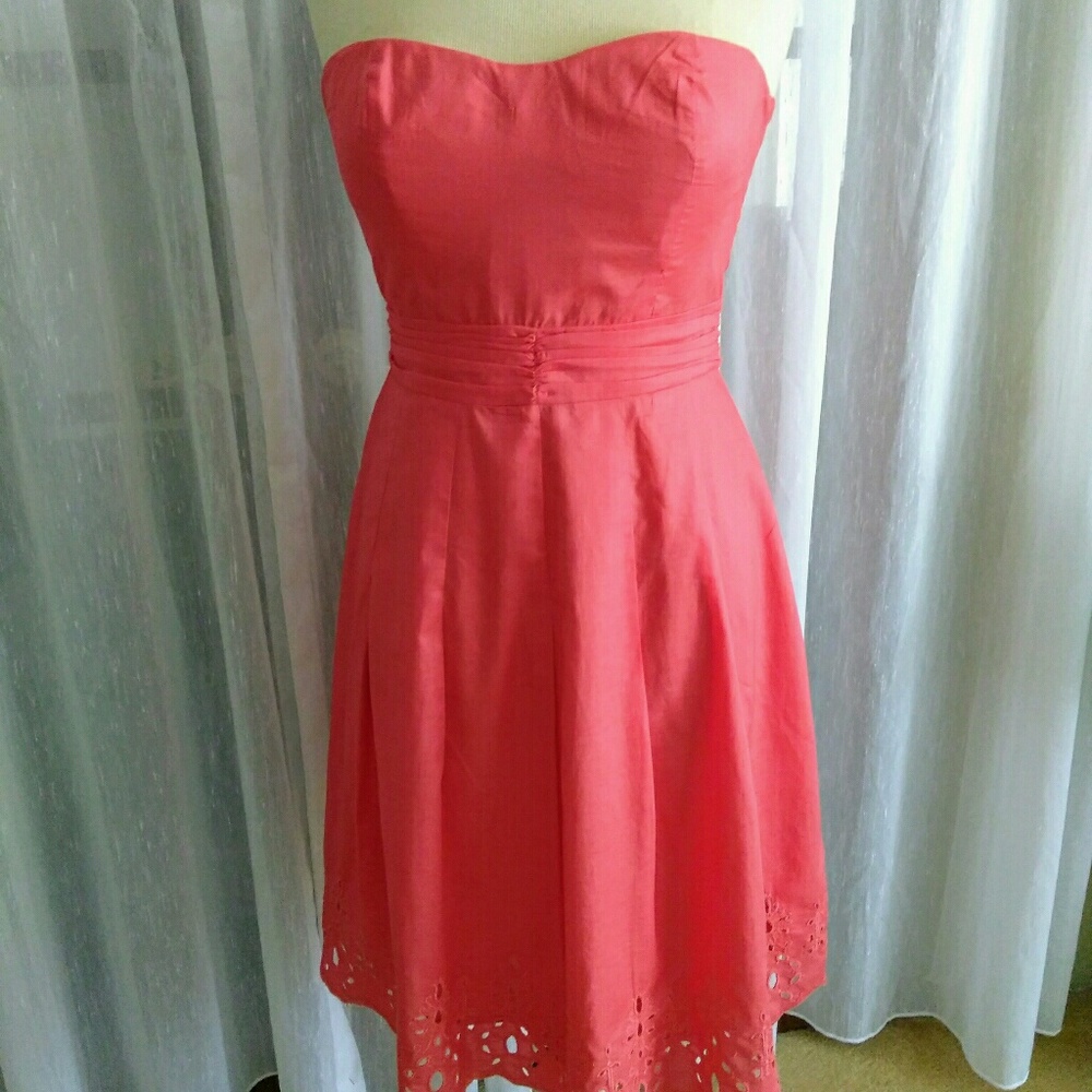 XXI size sm salmon  sleeveless dress built in cups